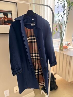 Burberry Navy Trench Coat with Beige Signature Check Lining US 2 New